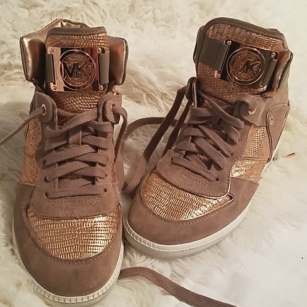 MICHAEL KORS